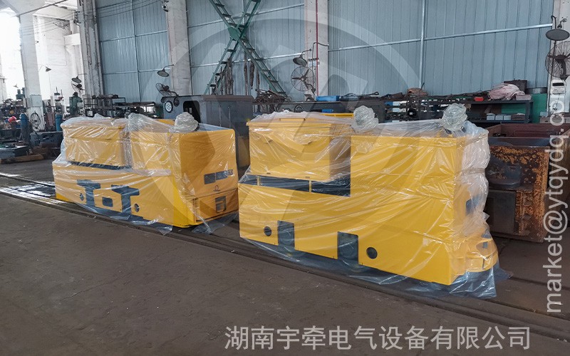 2.5噸和5噸蓄電池湘潭電機車(chē)發(fā)往國外