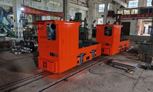 啟用長期閑置5噸湘潭電機車前要做什么？