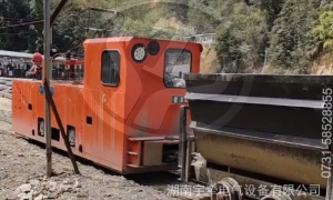 為什么礦用架線式電機(jī)車一通電就全速運(yùn)行？